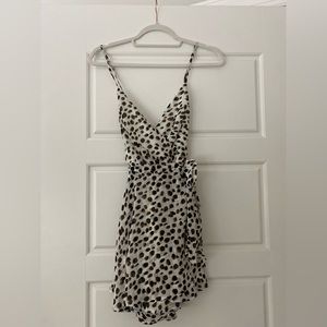 American Threads Leopard Print Romper (Size Small)          *NEVER WORN*